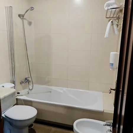 فندق Oasis Familiar