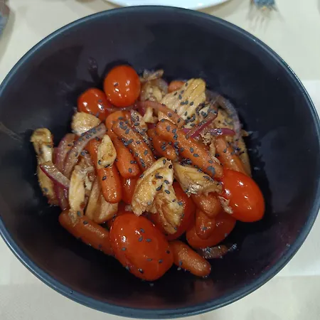 Oasis Familiar Hotel 2*