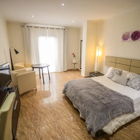 Hotel Oasis Familiar 2*