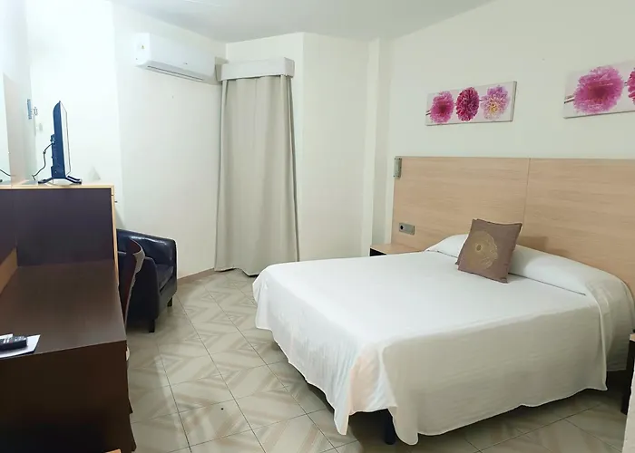 Hotel Oasis Familiar 2*