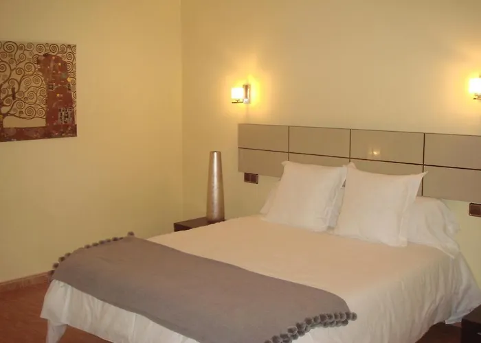 Oasis Familiar Hotel Jerez De Los Caballeros